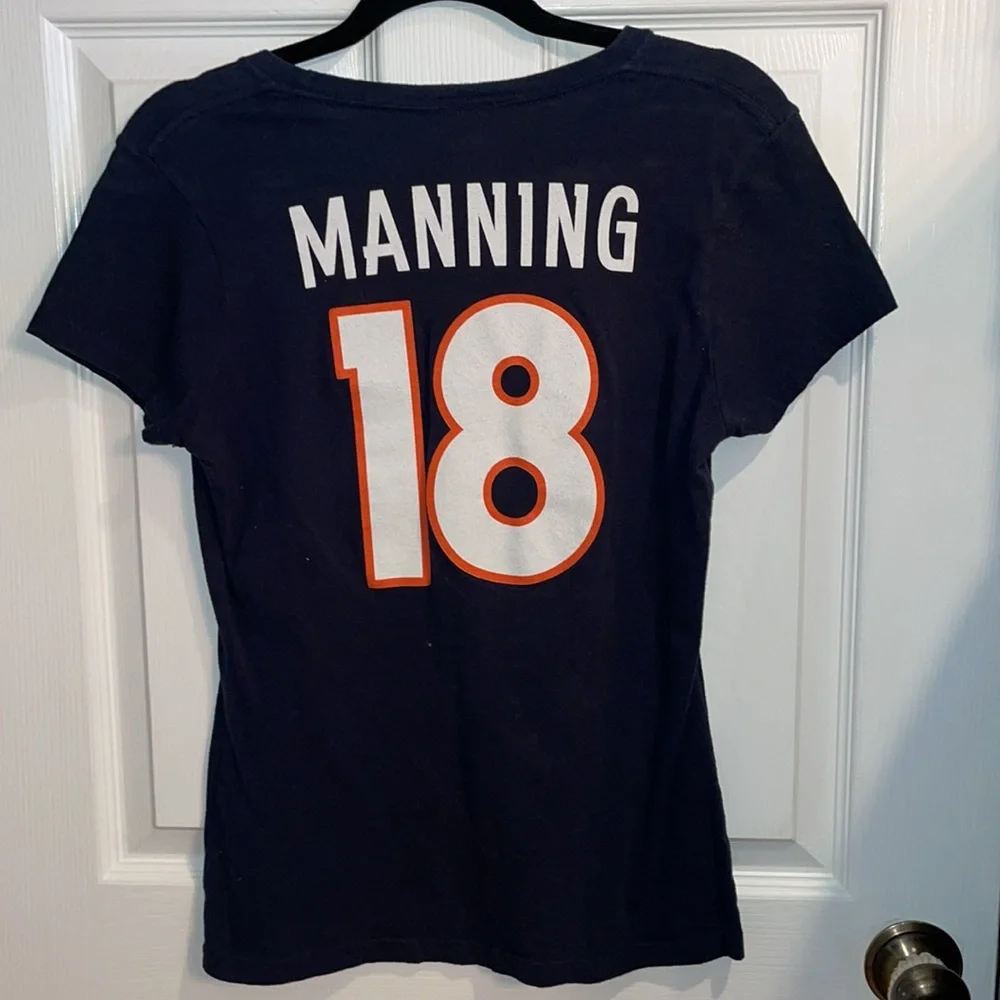 Bronco's Manning T-shirt - Picture 3 of 3